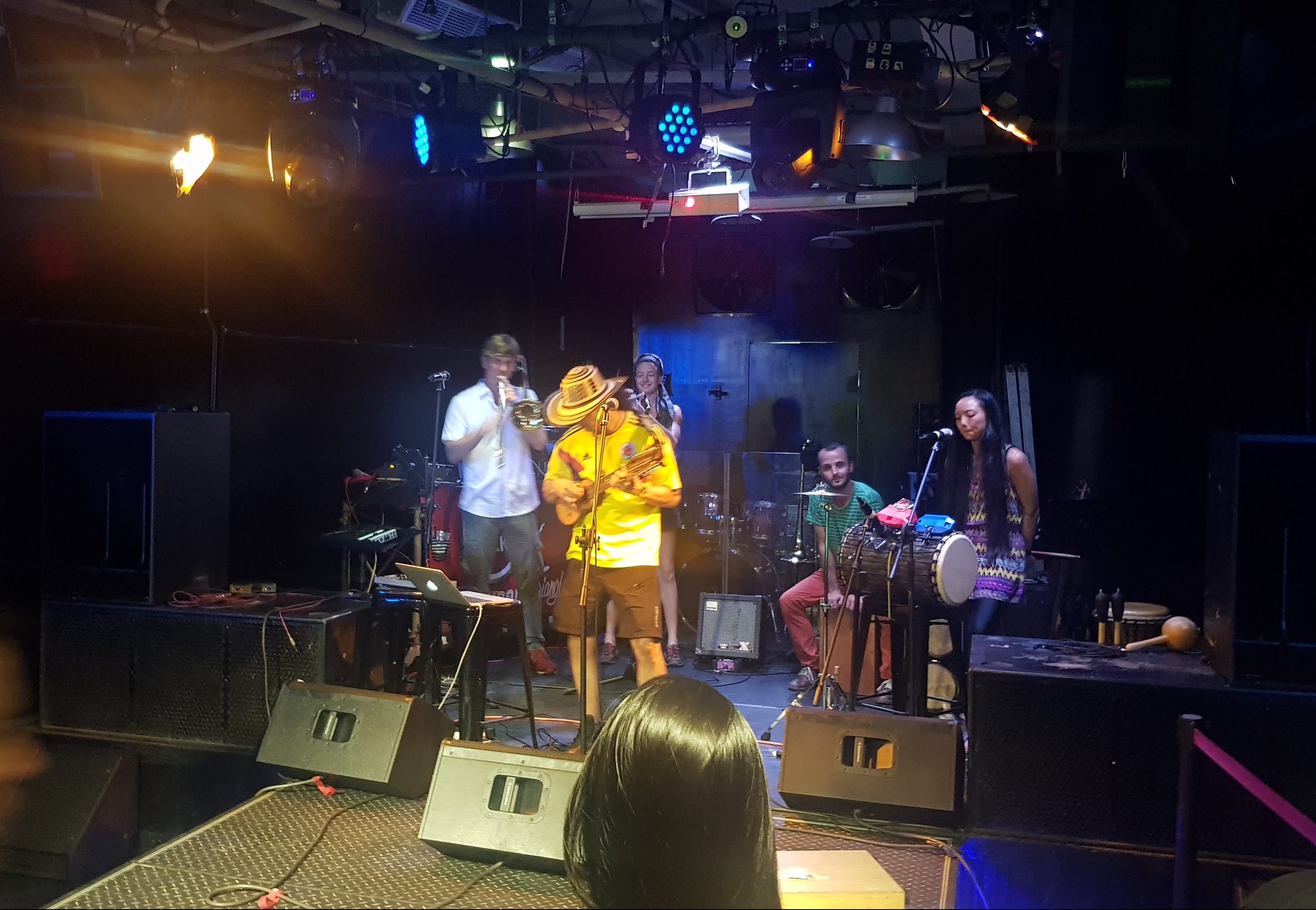 Live Music and Cocktails at Triangle Taipei Travel Geek