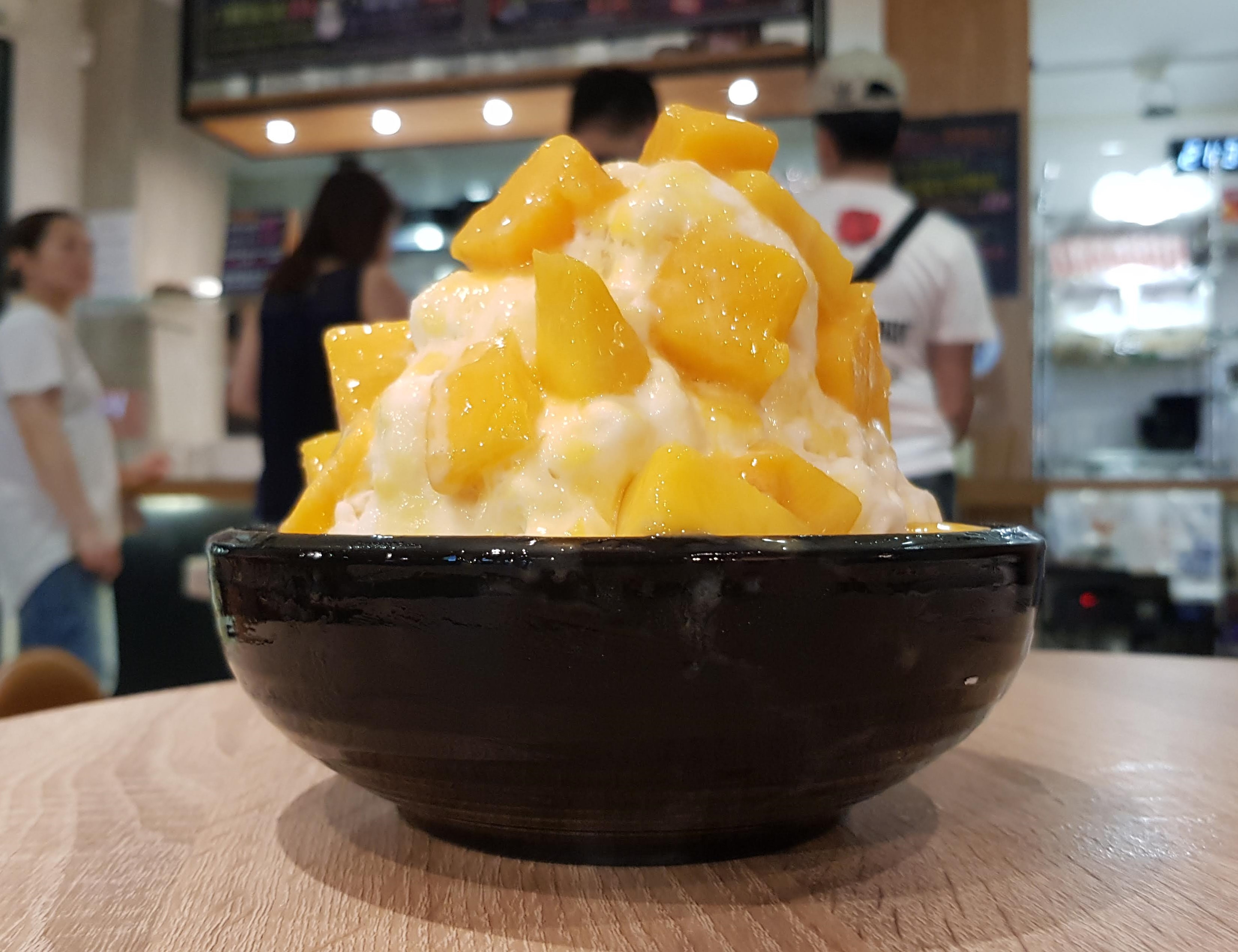 Shaved Ice Heaven at Snow Bro - Taipei Travel Geek