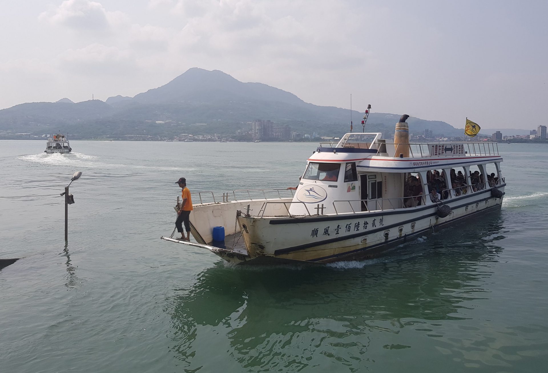 Exploring the Beautiful Riverside in Tamsui (Ferry Times Included